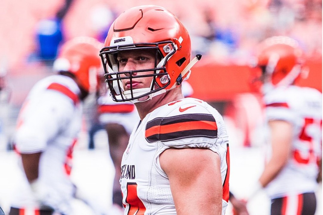 Carl Nassib becomes first active NFL player to come out as gay